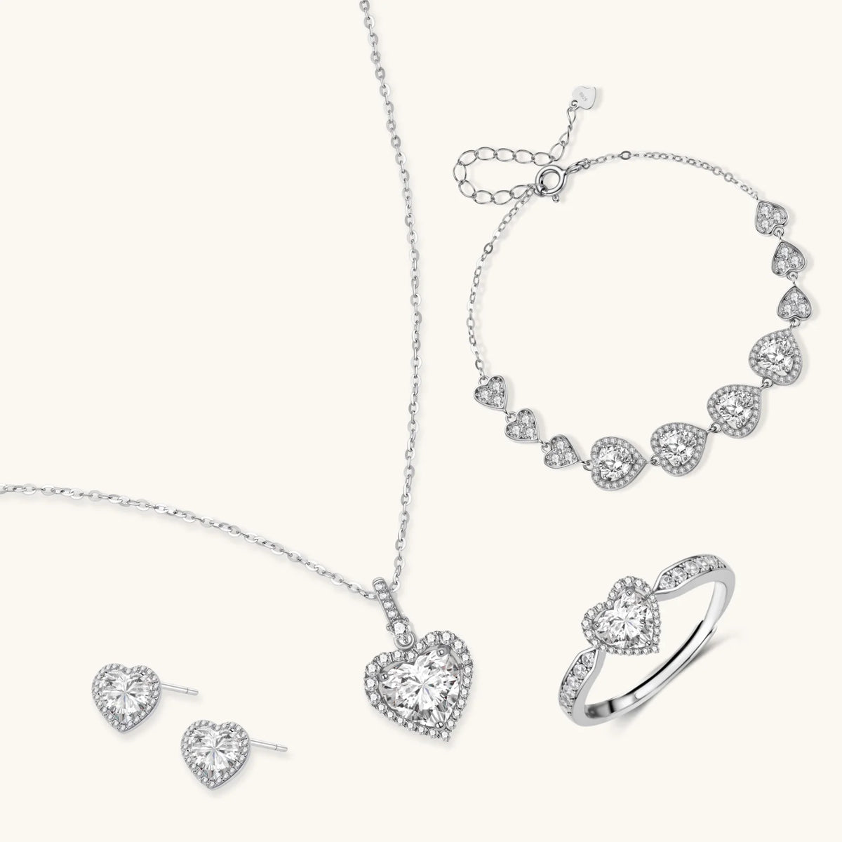 Heart Symphony Moissanite Set, front view