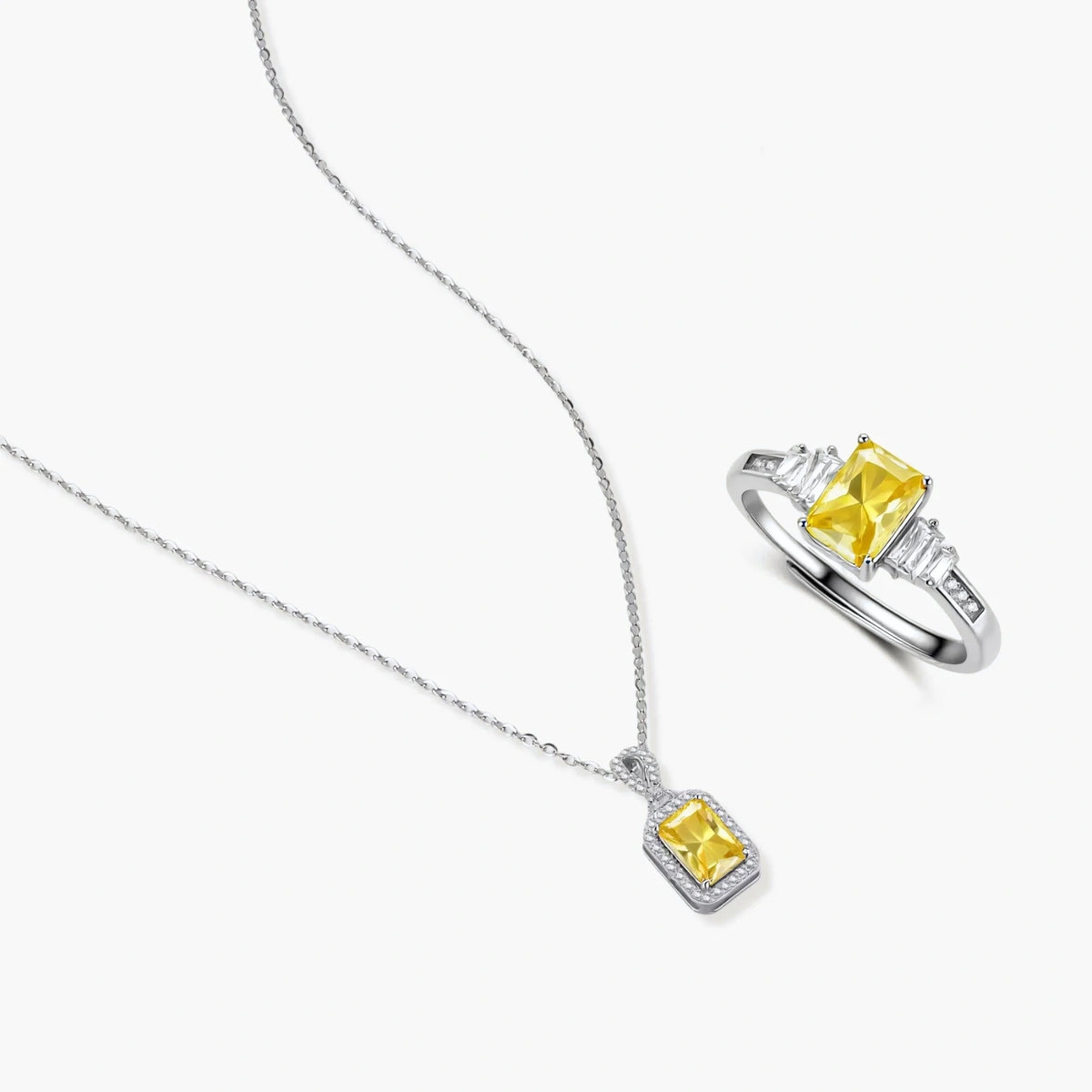 Golden Radiance Moissanite Set - VettedArc