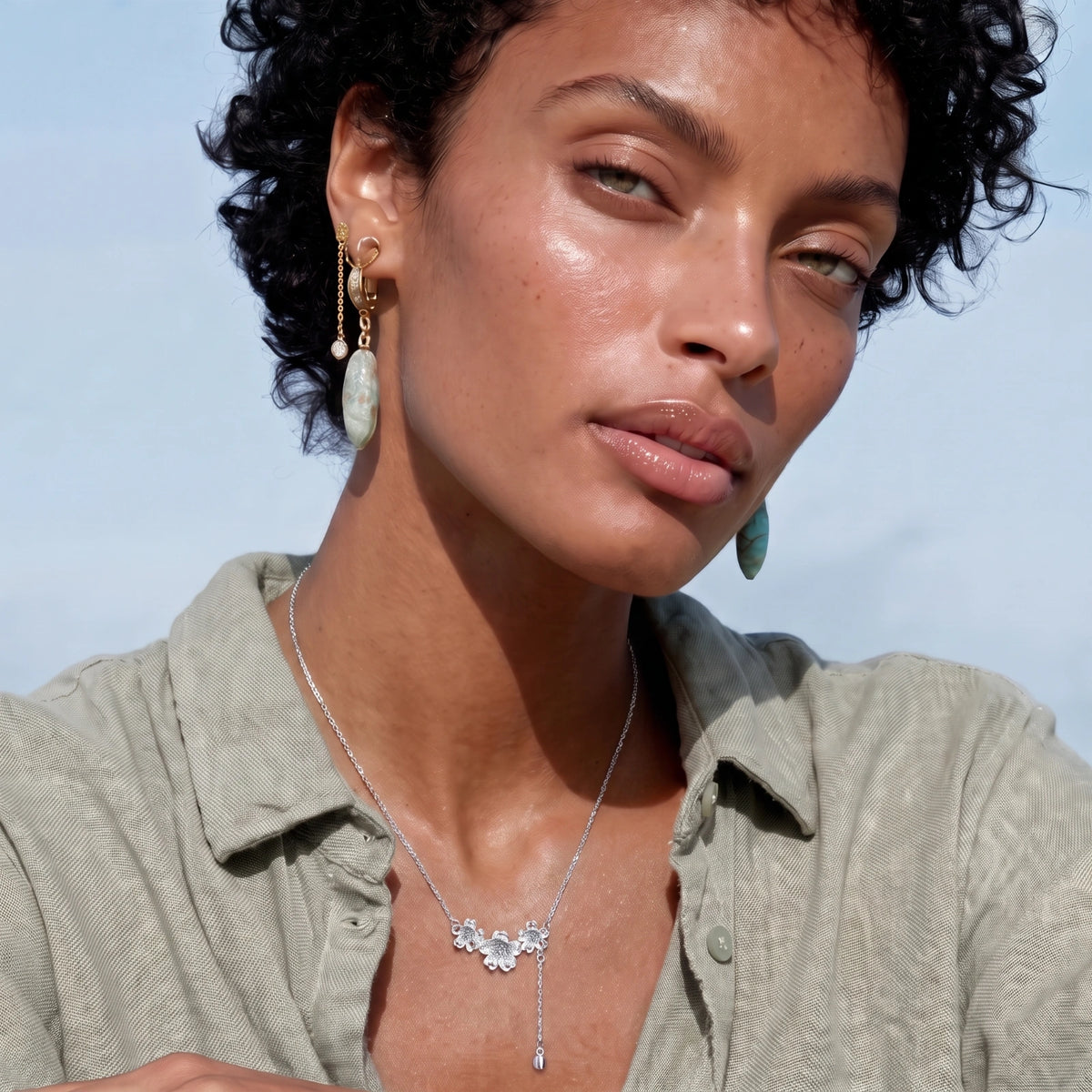 Silver Bloom Lariat - VettedArc