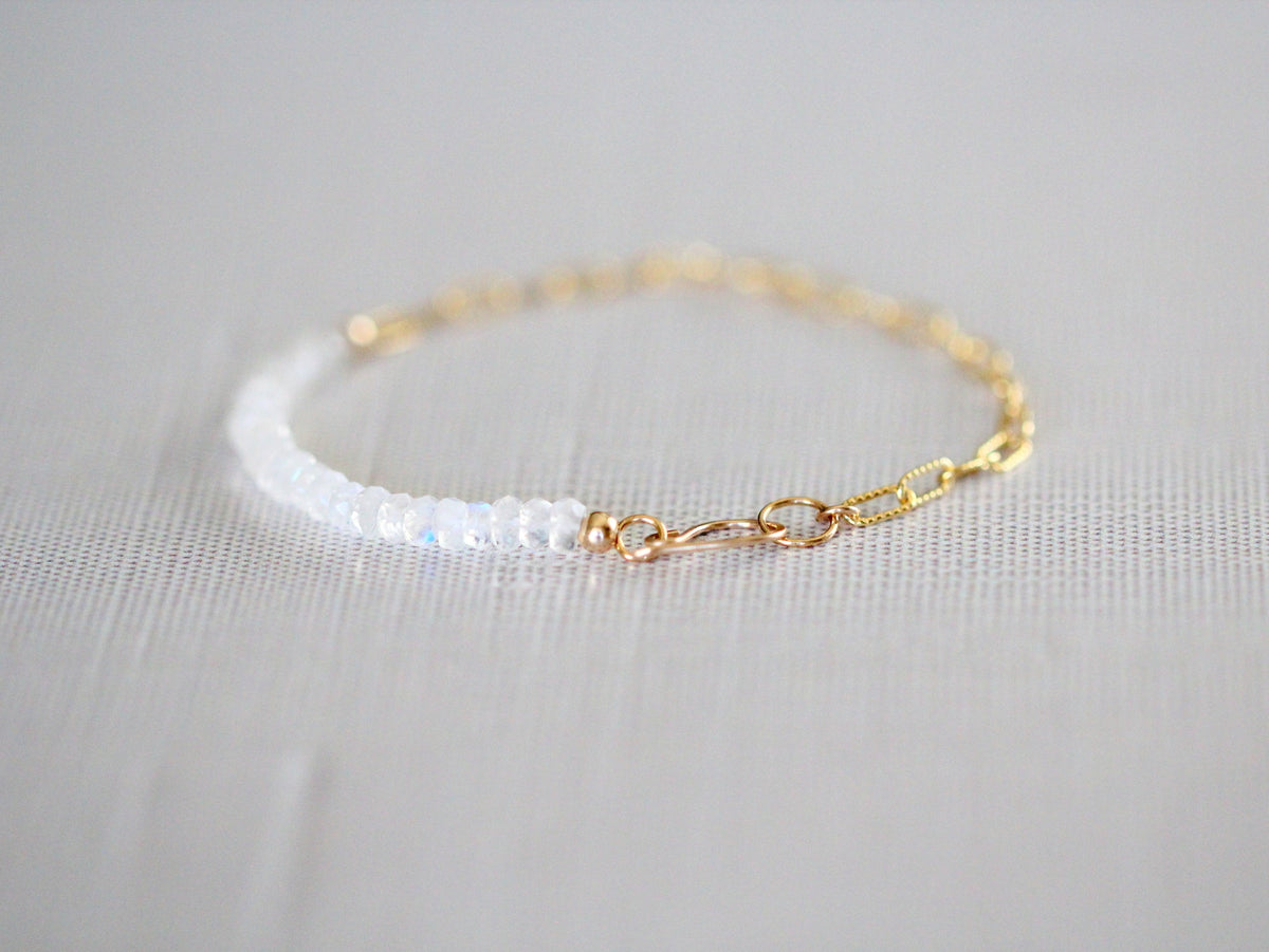 Cara Beaded Bracelet - Moonstone