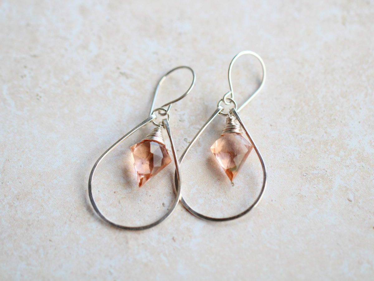 Arrow Hoop Earrings - Rosé Quartz