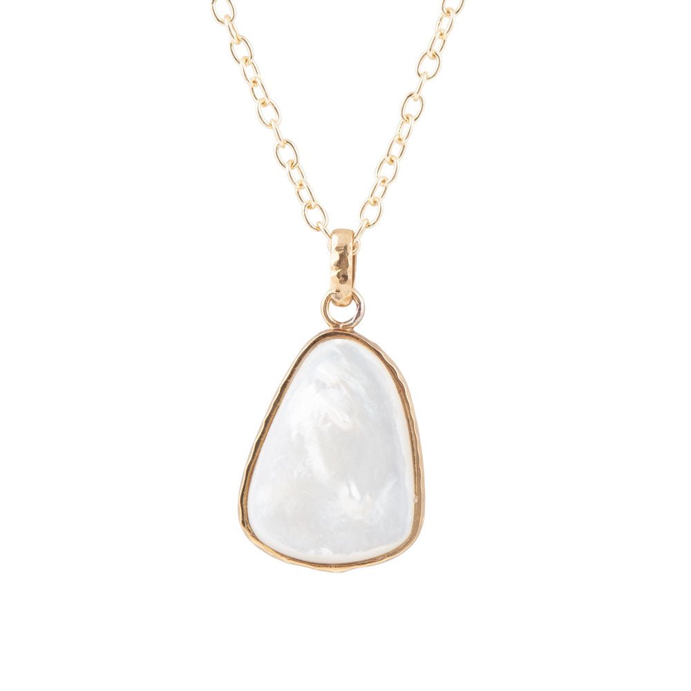 White Mother of Pearl Teardrop Golden Pendant Necklace