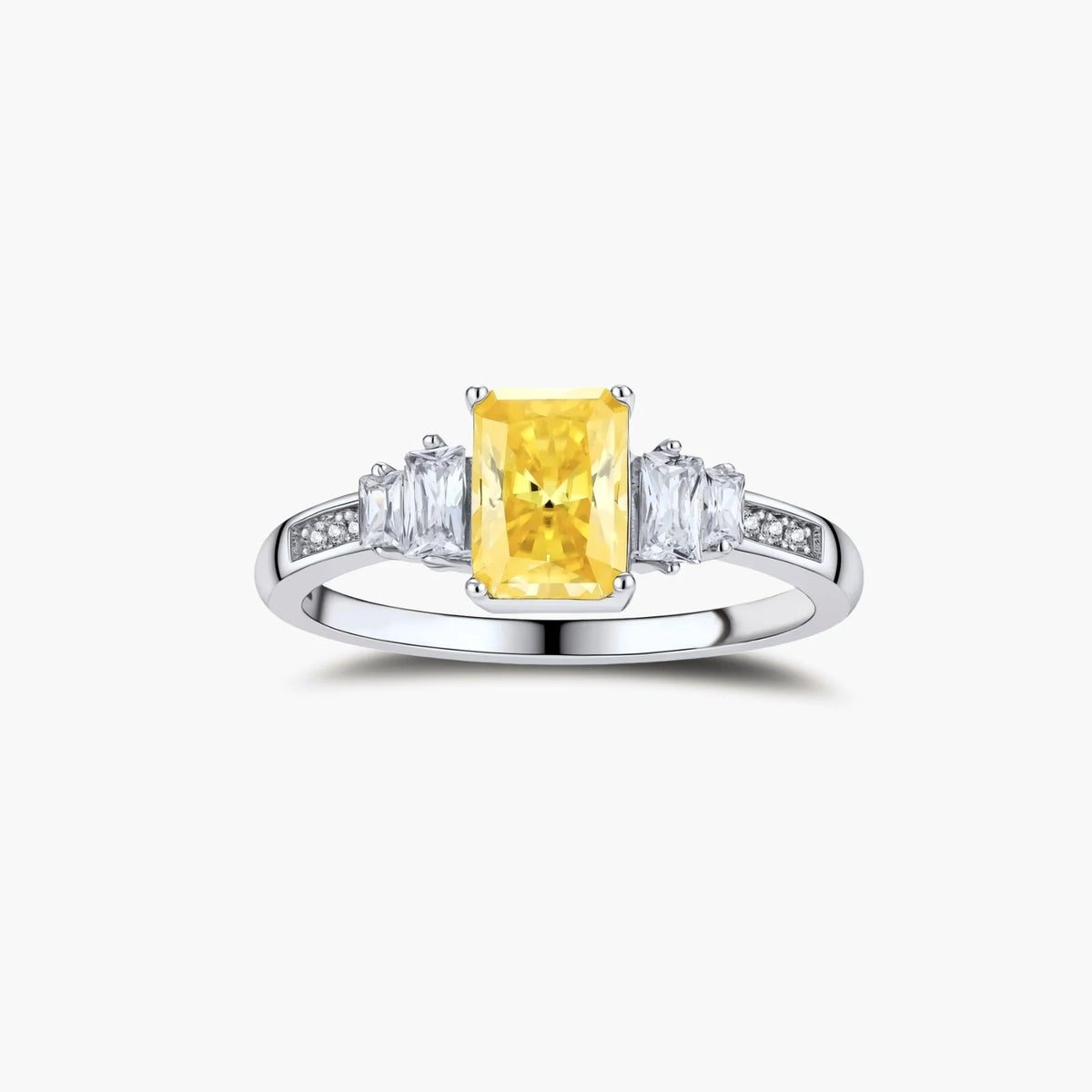 Sunset Sovereign Moissanite Ring - VettedArc