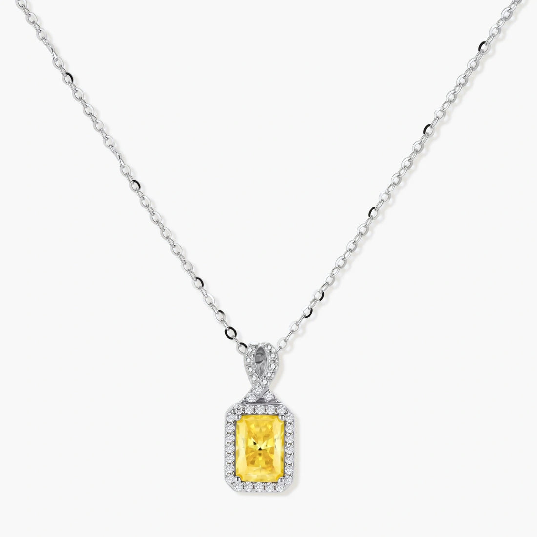 Golden Radiance Moissanite Set - VettedArc