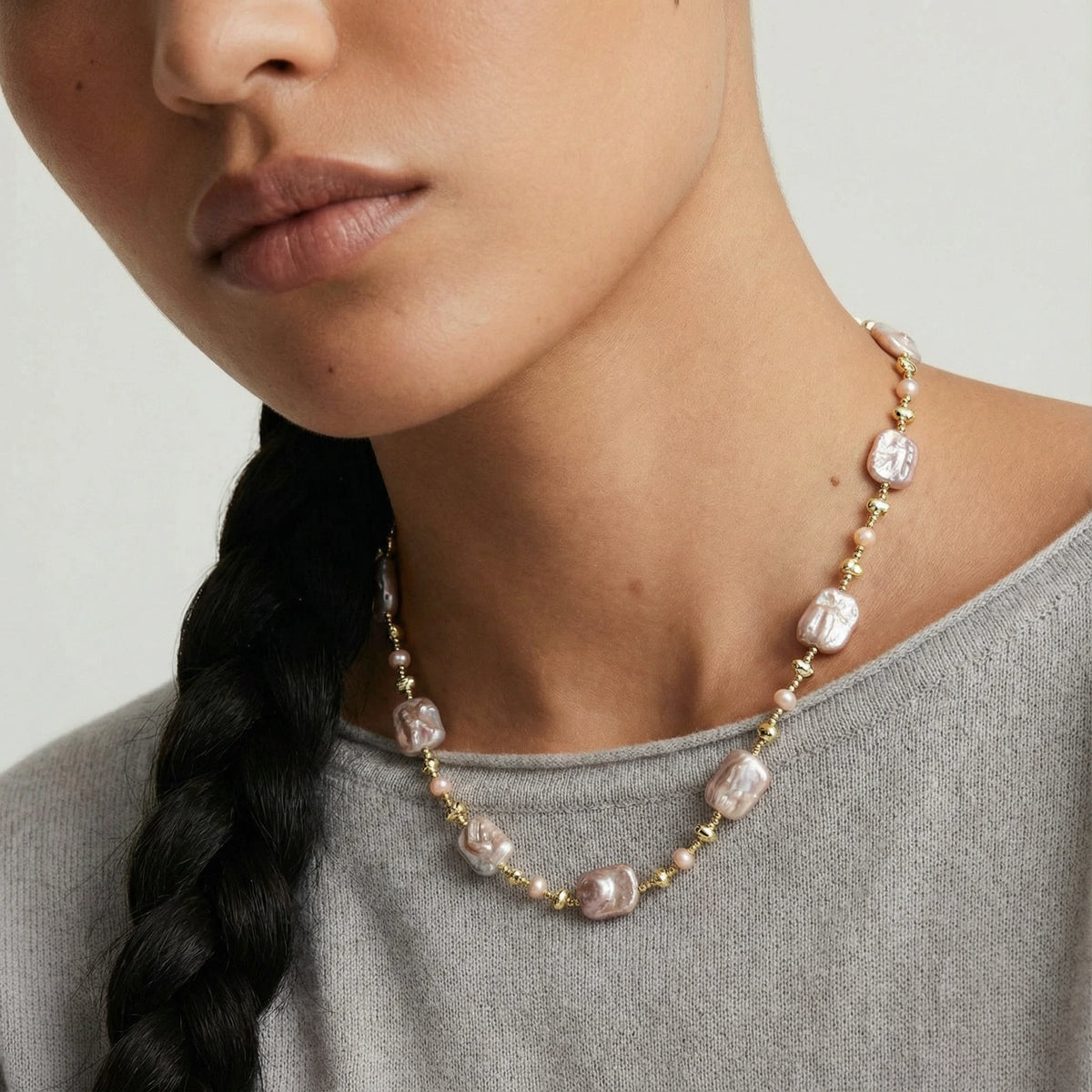 Iridescent Pearl Chain by VettedArc