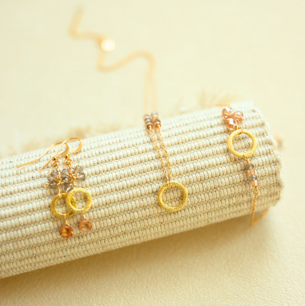 Champagne Quartz Solara Bracelet