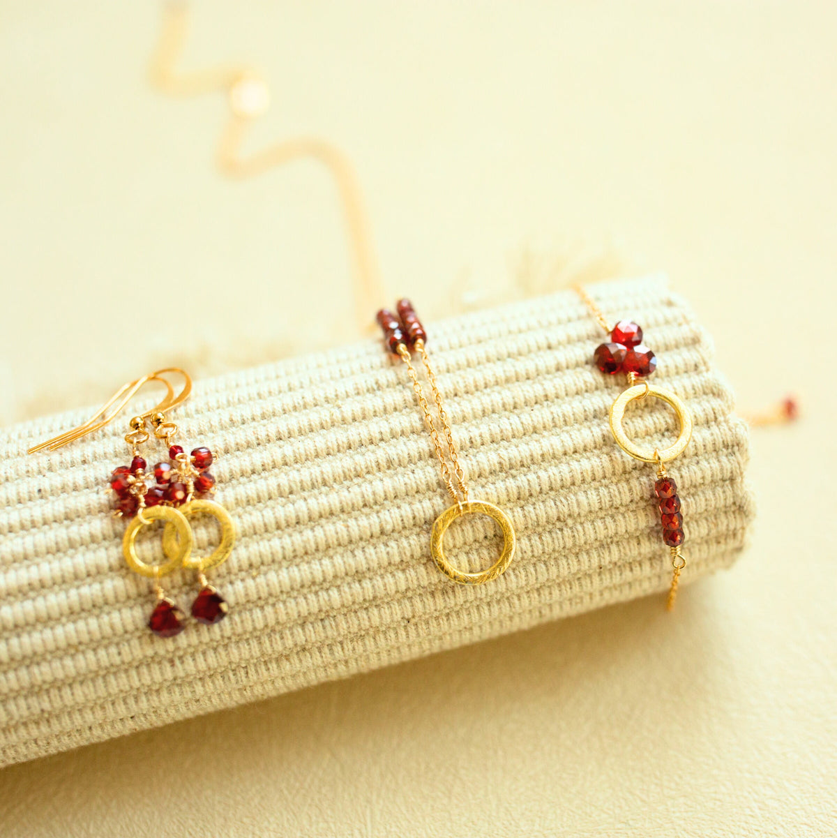 Garnet Solara Bracelet