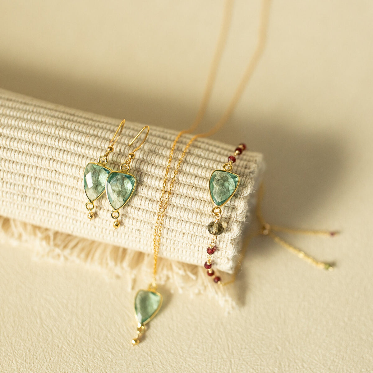 Gold Isla Necklace