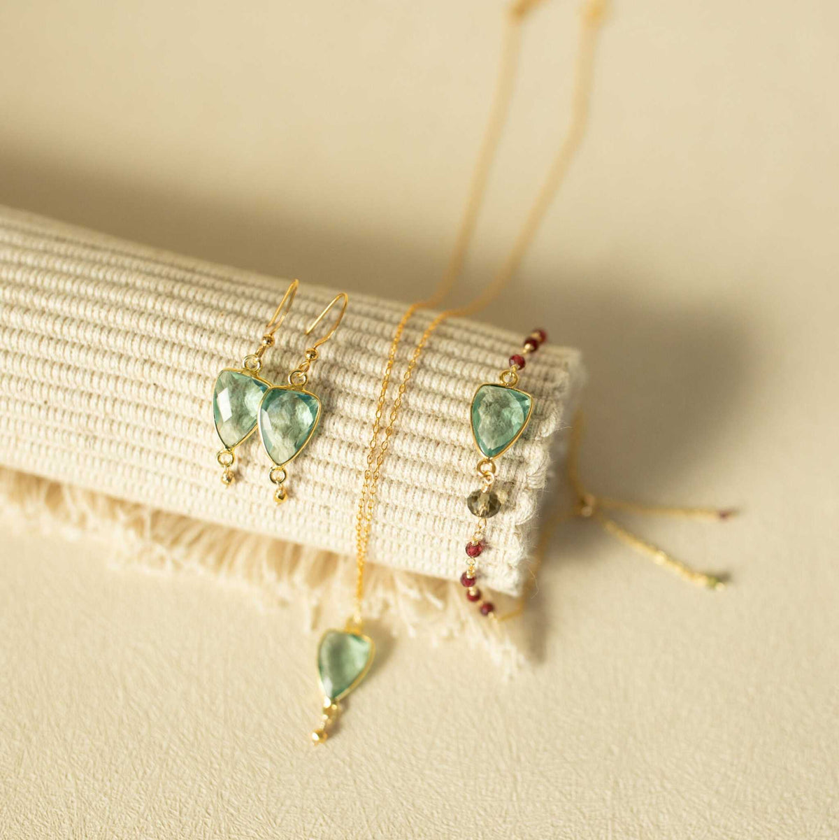 Green Amethyst Gold Isla BraceletLightweight and timeless, our Isla Bracelet is made to be cherished and worn often—adding polish to everyday looks while elevating special moments. 
A modern classicBraceletsPARKEN JEWELRYVettedArcGreen Amethyst