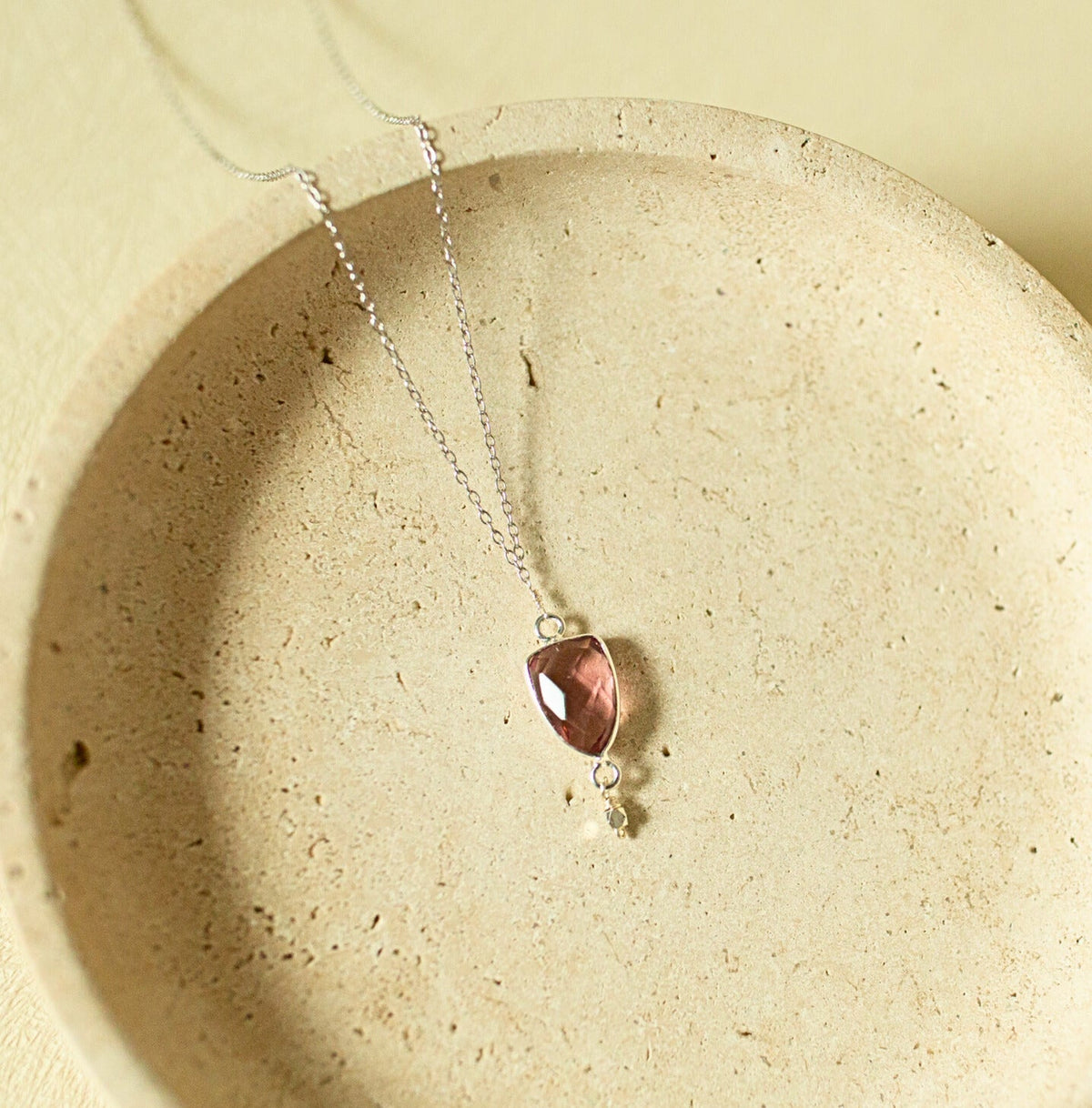 Rhodolite Garnet Gold Isla Necklace
