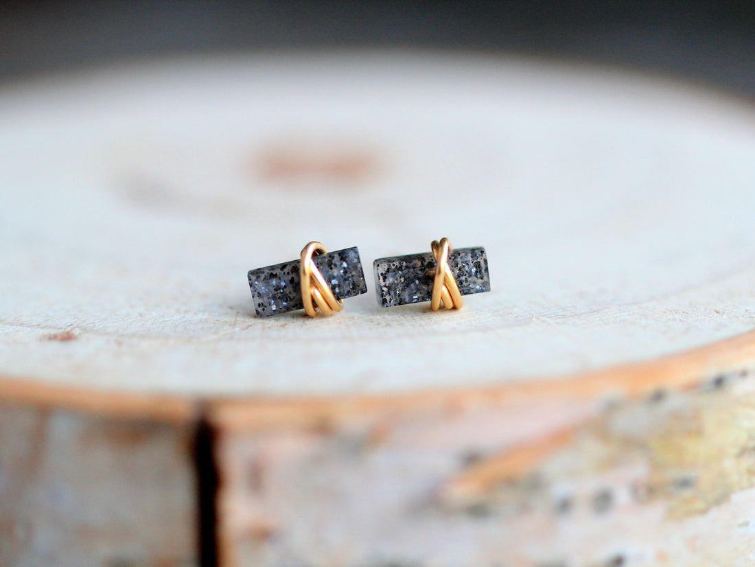 Baguette Studs - Black Sunstone