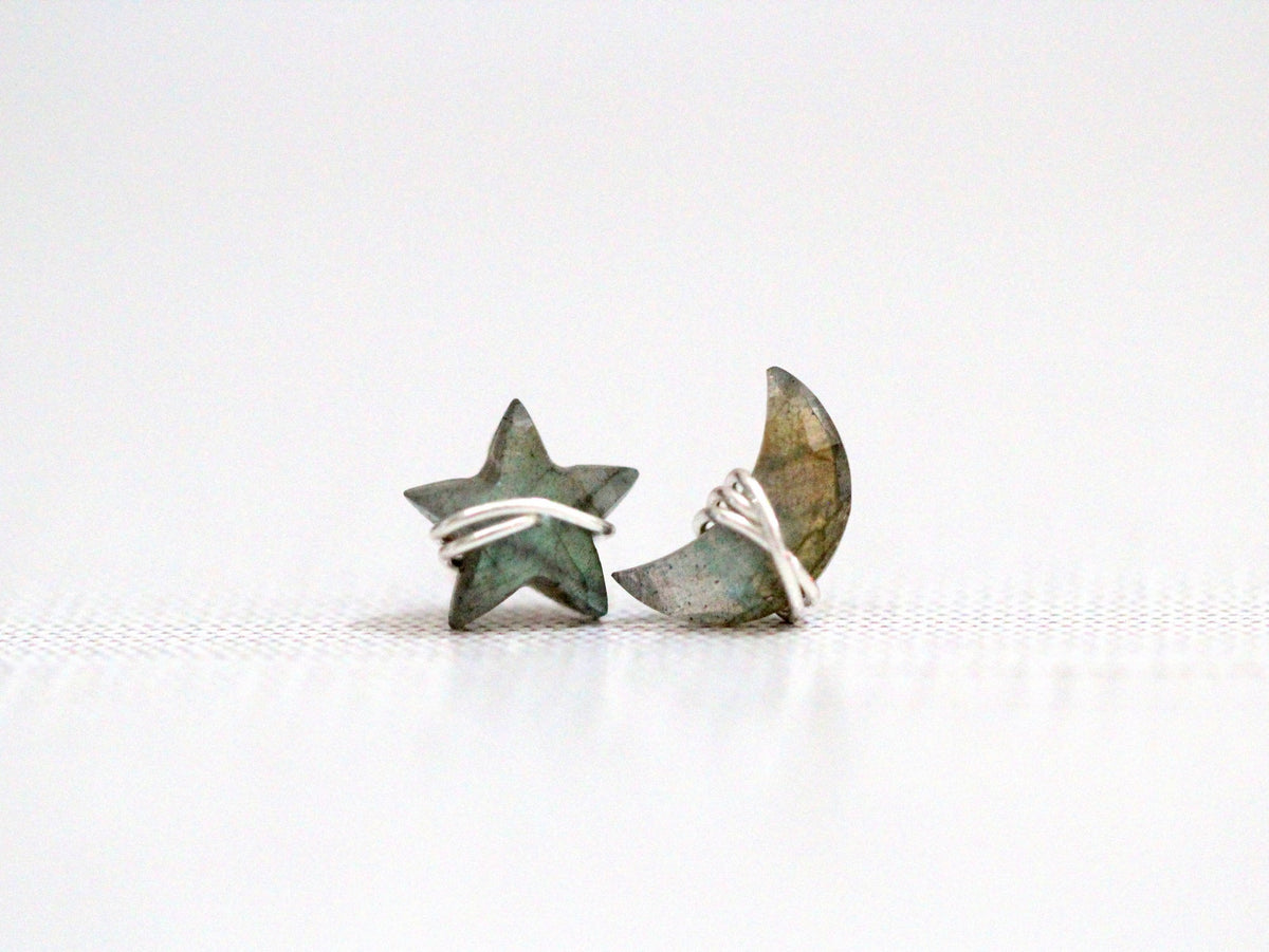 Moonbeam &amp; Stardust Studs - Labradorite