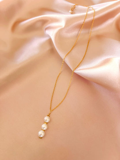 Pearl Bar Necklace