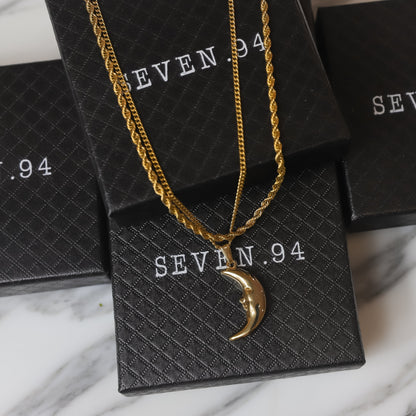 Crescent Moon Pendant Necklace Set