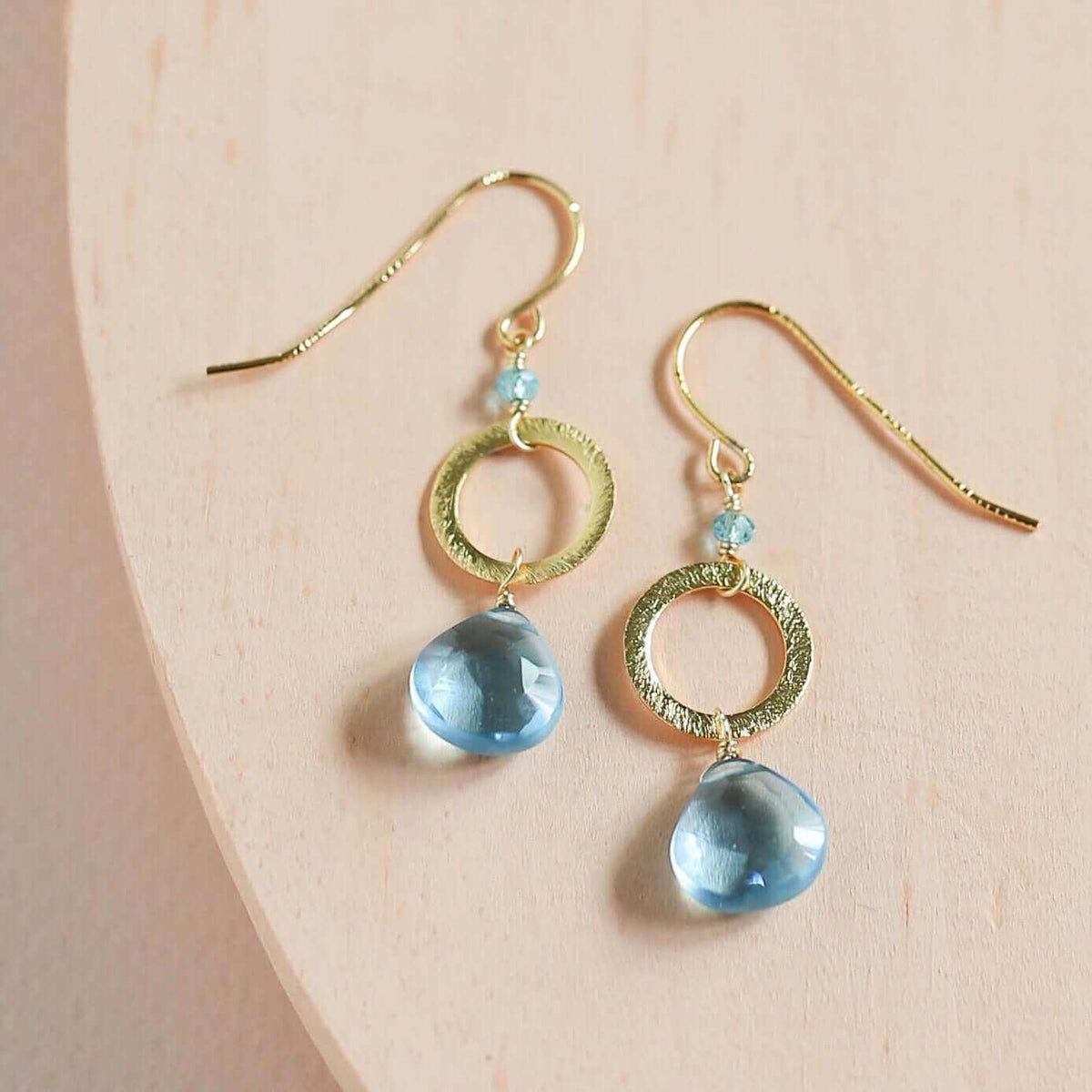 Aquamarine Quartz Airie EarringBeautiful and simple, these little gems will be your go-to earrings.
- Aquamarine Quartz gemstones- 1.5" long- French hooks- 14k gold plated fine .925 Italian sterliEarringsPARKEN JEWELRYVettedArcAquamarine Quartz earrings