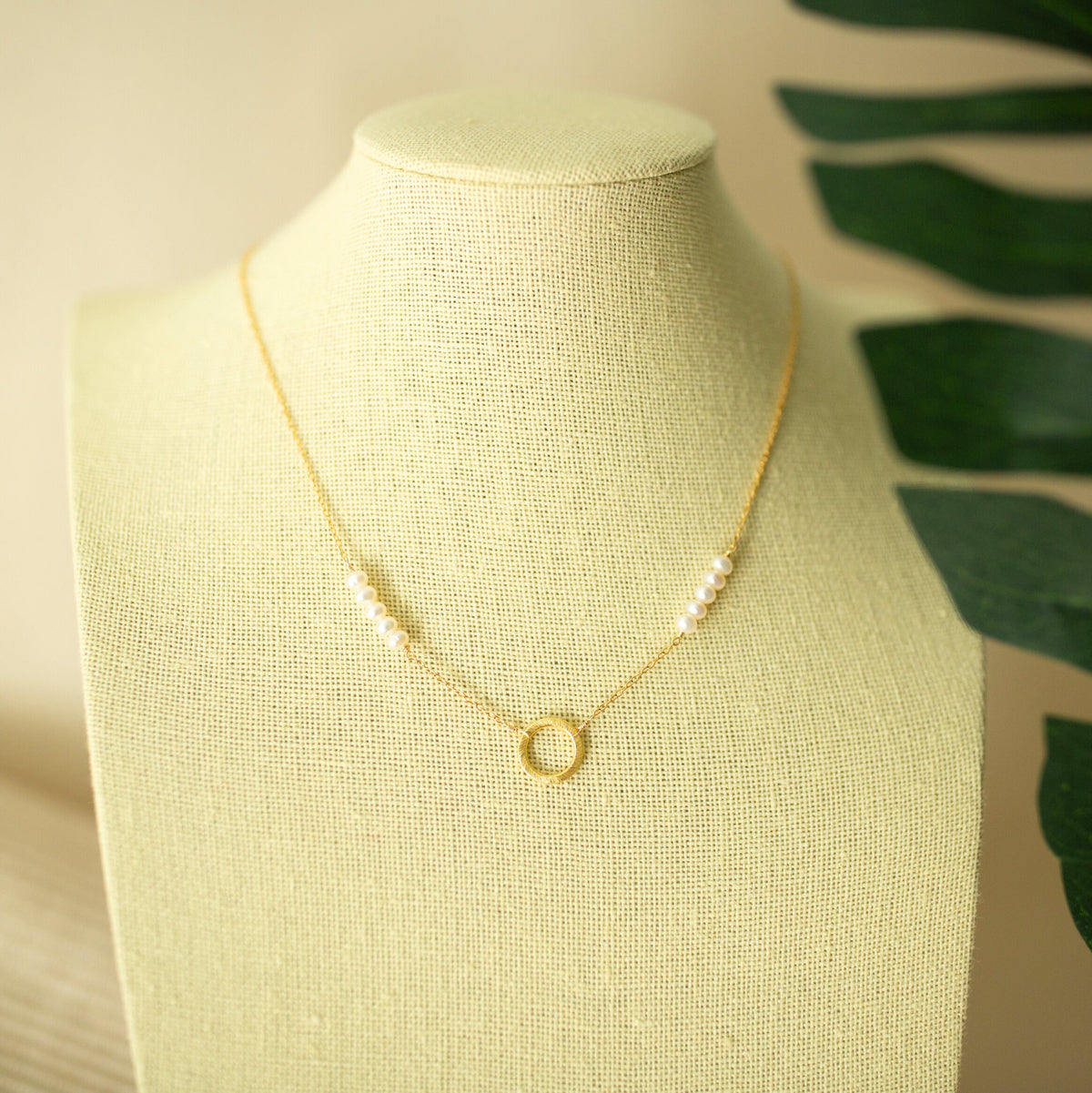 Pearl Solara Necklace