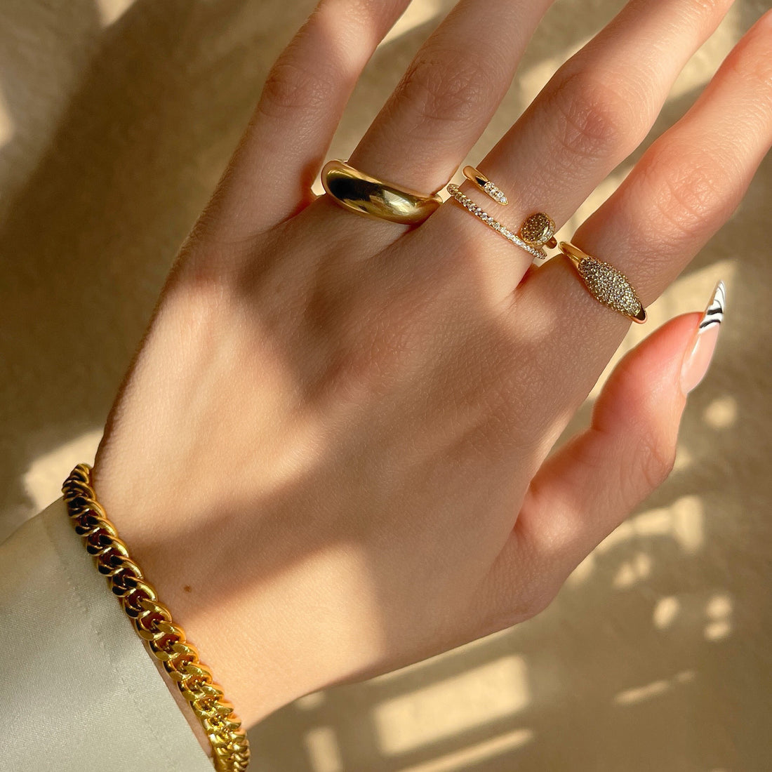 Nail Ring