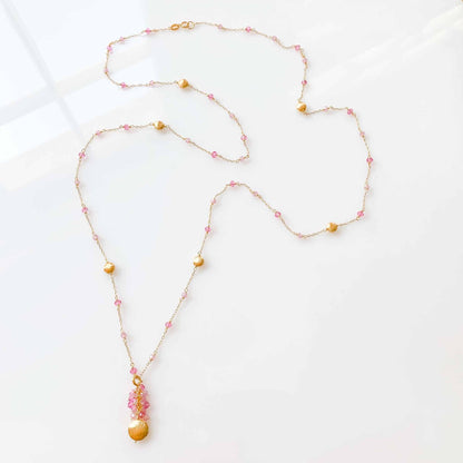 Long Peridot &amp; Green Amethyst Beaded ChainGet gorgeous sparkle from this long convertible gemstone necklace. Made with Peridot and Green Amethyst Gemstones. Necklace can be worn multiple ways. Detach the gemNecklacesPARKEN JEWELRYVettedArcLong Peridot &amp; Green Amethyst Beaded Chain