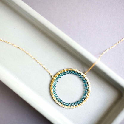 London Blue Quartz Halo Jewelry SetThe Halo collection was our very first one. Intended to symbolize the intricate, universal energy woven within us all. This beautiful set is ultra lightweight and peNecklace/Earring SetPARKEN JEWELRYVettedArcLondon Blue Quartz