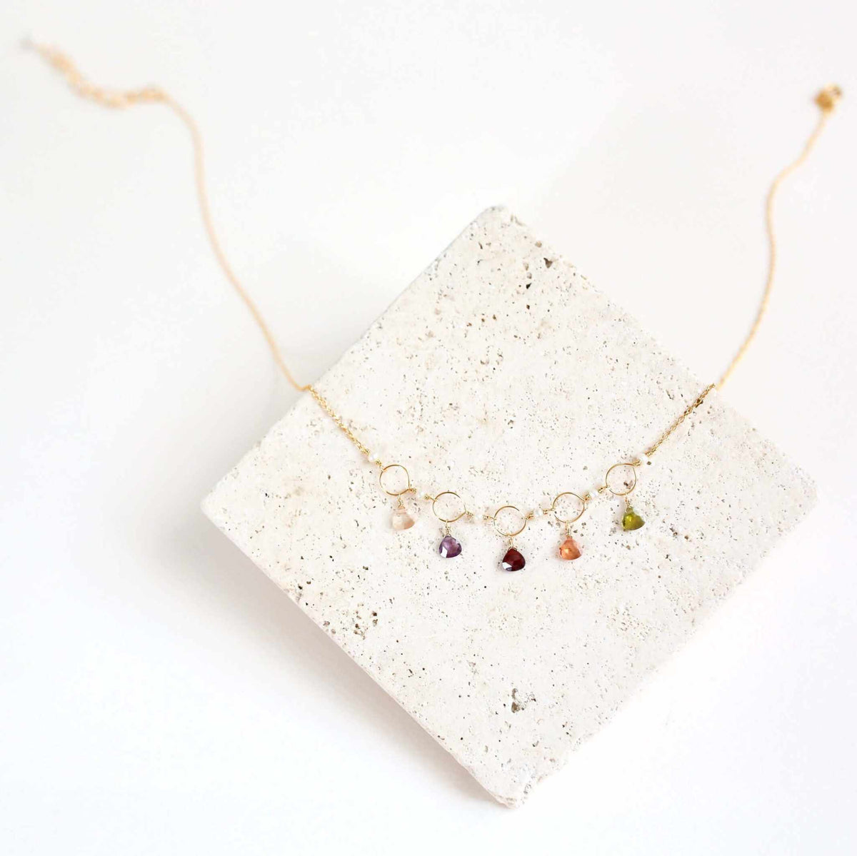 Green Onyx Mini Sparkler NecklaceDelicate, handmade gemstone chain.
- Green Onyx gemstones- 16 - 18" long with 2" extender- Spring ring clasp- 14k gold plated fine Italian sterling silver- Gift boxeNecklacesPARKEN JEWELRYVettedArcGreen Onyx Mini Sparkler Necklace