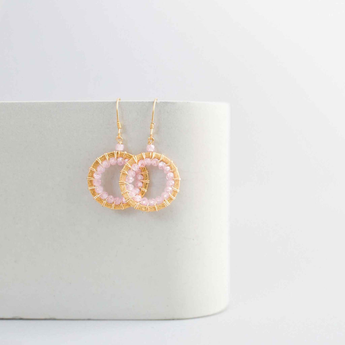 Rose Quartz Halo Jewelry SetThe mini version of our exclusive Mason Circle Collection. Our pretty mini circle eternity necklace+ mini hoops all featuring shimmering pink rose quartz gemstones.
Necklace/Earring SetPARKEN JEWELRYVettedArcRose Quartz Halo Jewelry Set
